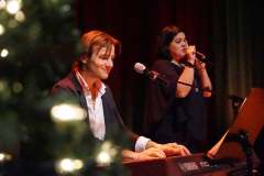 Klinging-Waiters-mit-Piano-1150-01