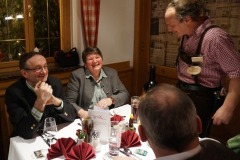 SIlbermair-5-K-27.1.17-046-3-Axel-am-Tisch