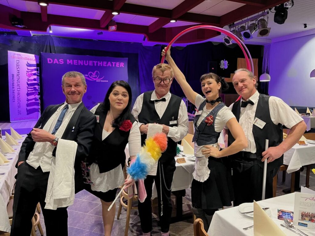 Menuetheater die Chaoskellner Auftritt Gasthof Höller