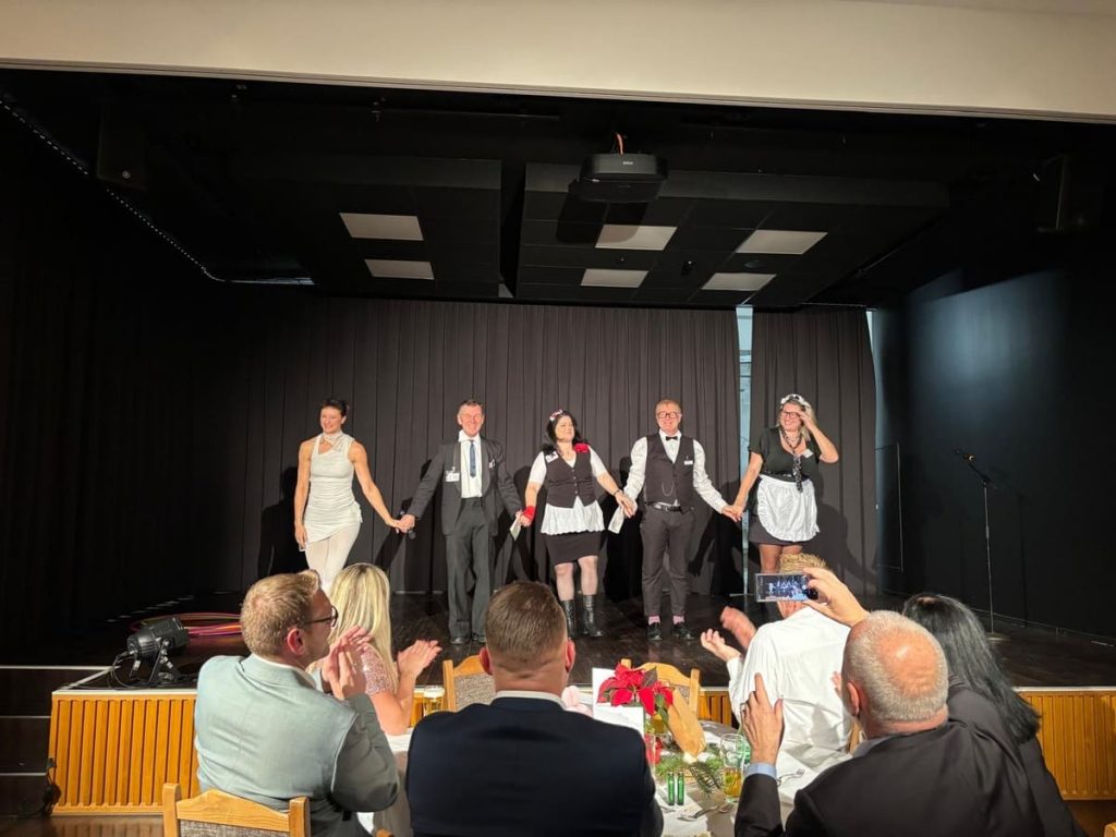 Die Chaoskellner live