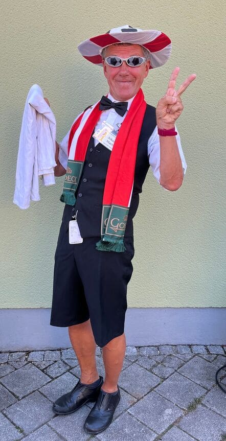 Fußball WM Chaoskellner Fan Outfit
